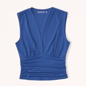 Abercrombie Cropped V-Neck Ruched Top - S NWT